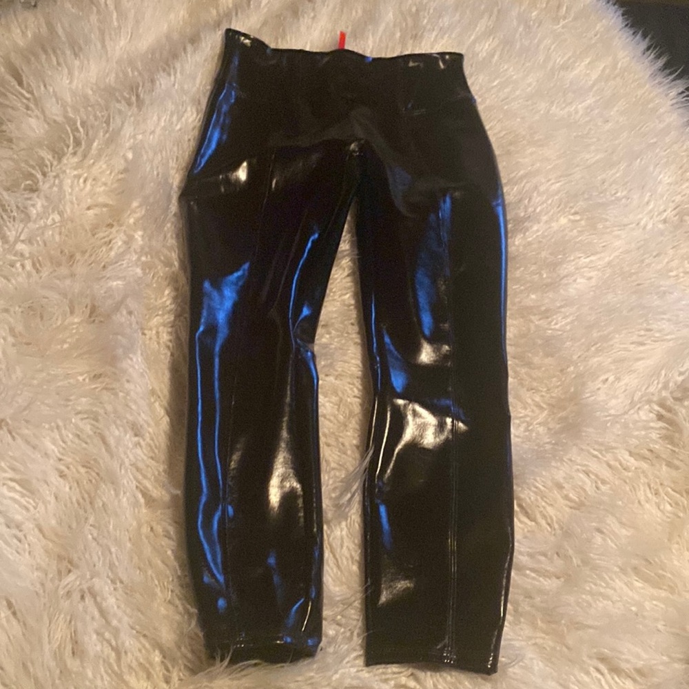 Spans Faux Patent Leather Leggings